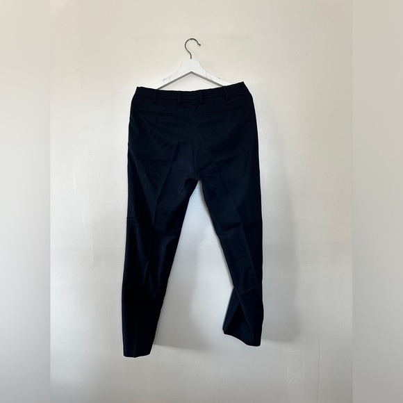 Uniqlo Navy Slim Airism Navy Trouser Pants - Picture 2 of 3